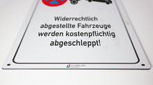 Laden Sie das Bild in den Galerie-Viewer, Ausfahrt Freihalten - Schild - 4 mm Alu Verbundplatte - Hochformat